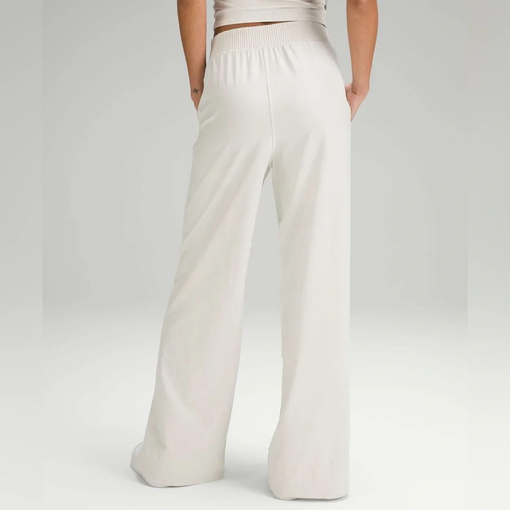 COPY 🍋 Lululemon Stretch Woven Wide-Leg High-Rise Pant, Bone, size L - Picture 3 of 14